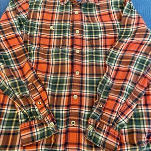 American Eagle Mens lightweight flannel shirt. Size Medium